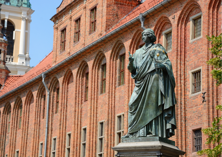 Toruń: Nicolaus Copernicus and gingerbreads